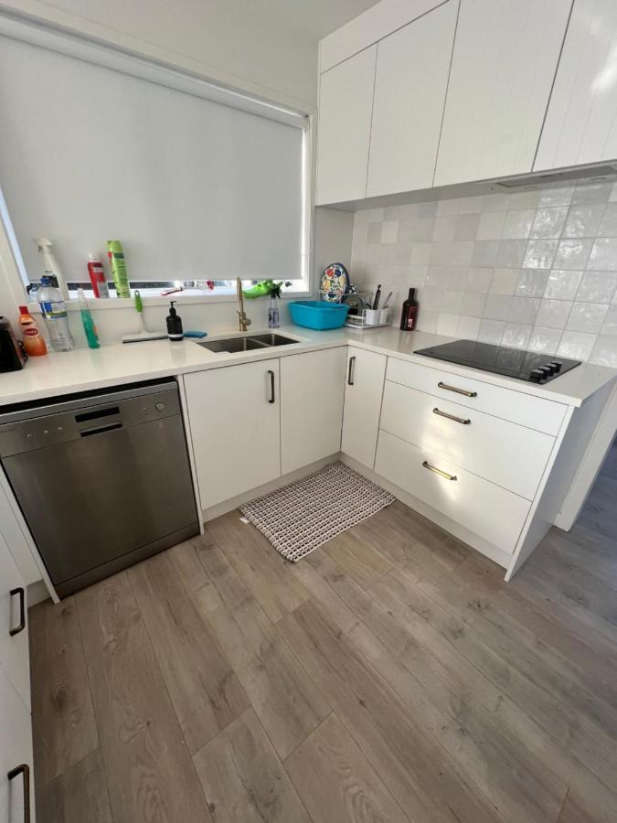 Orewa Homestay Rooms Auckland Exterior photo